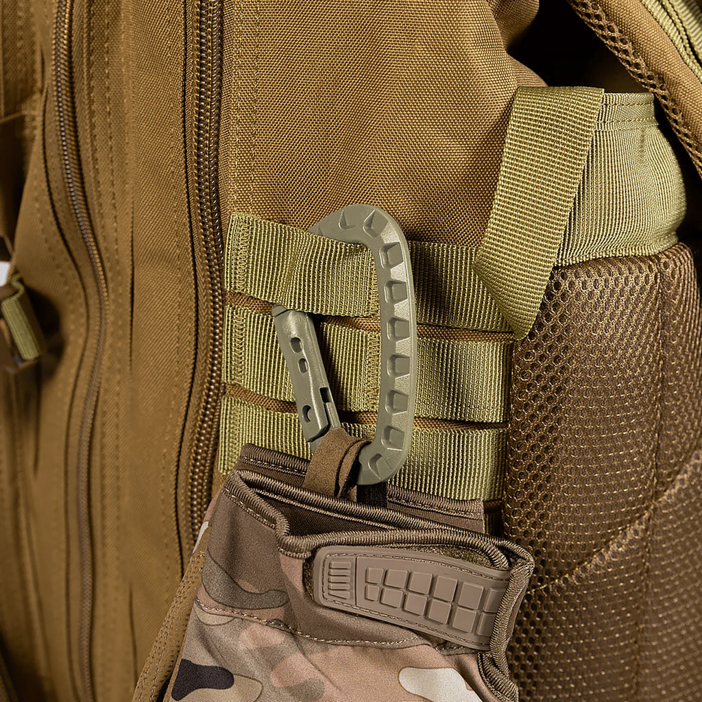 Carabiner Plastic (9.3 cm) Tan