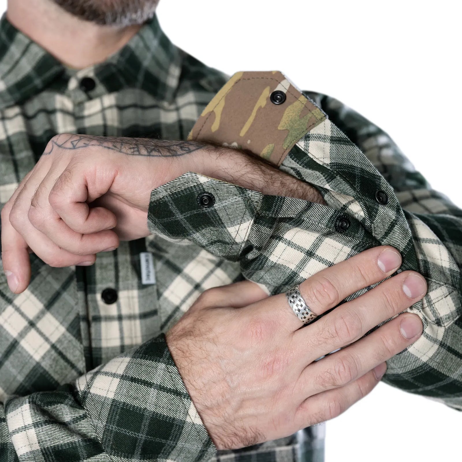 "Bureviy" Shirt Olive/White