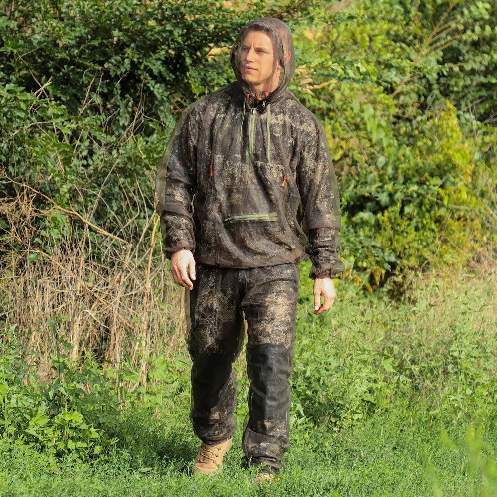 Mosquito Olive Suit