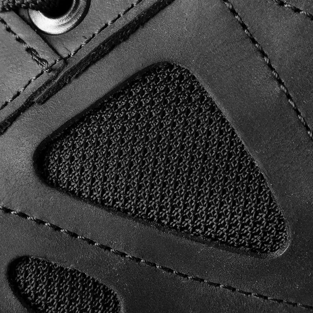 Sneakers Coordinator Black