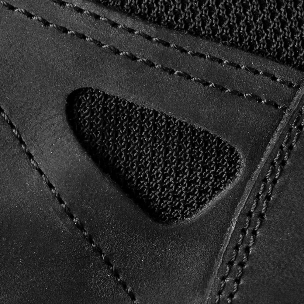 Sneakers Coordinator Black