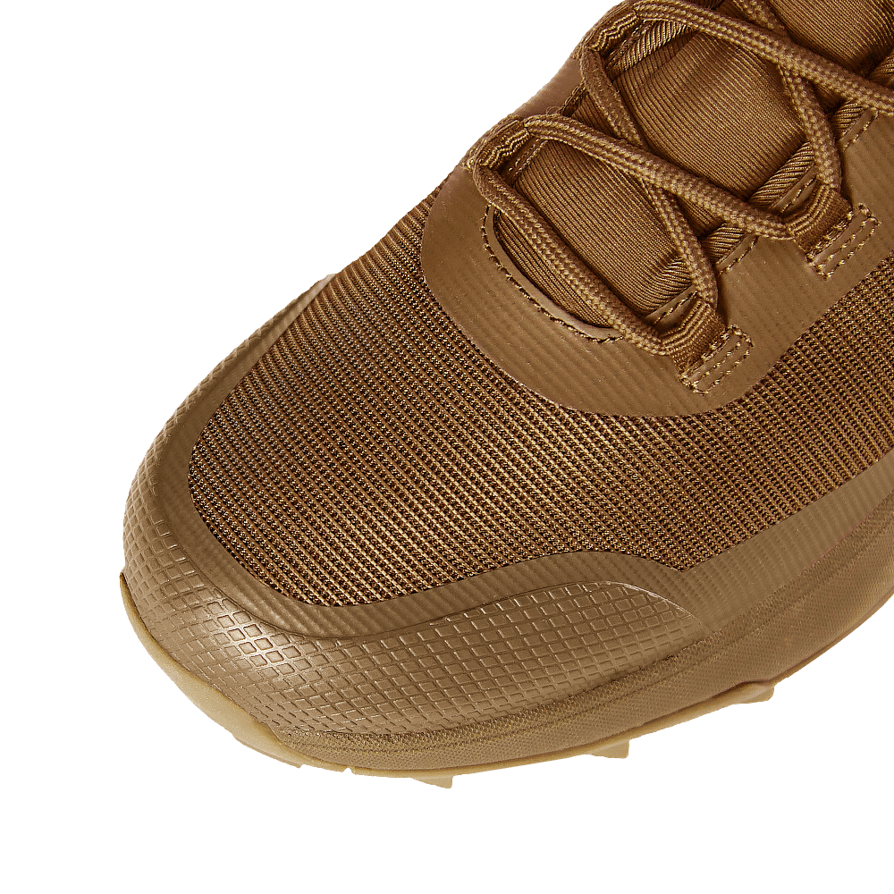 UTS Coyote Sneakers