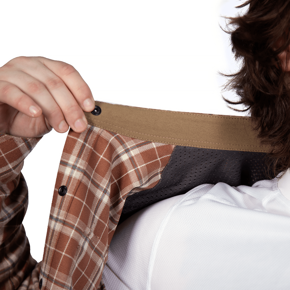 Shirt “Bureviy” Sand/White