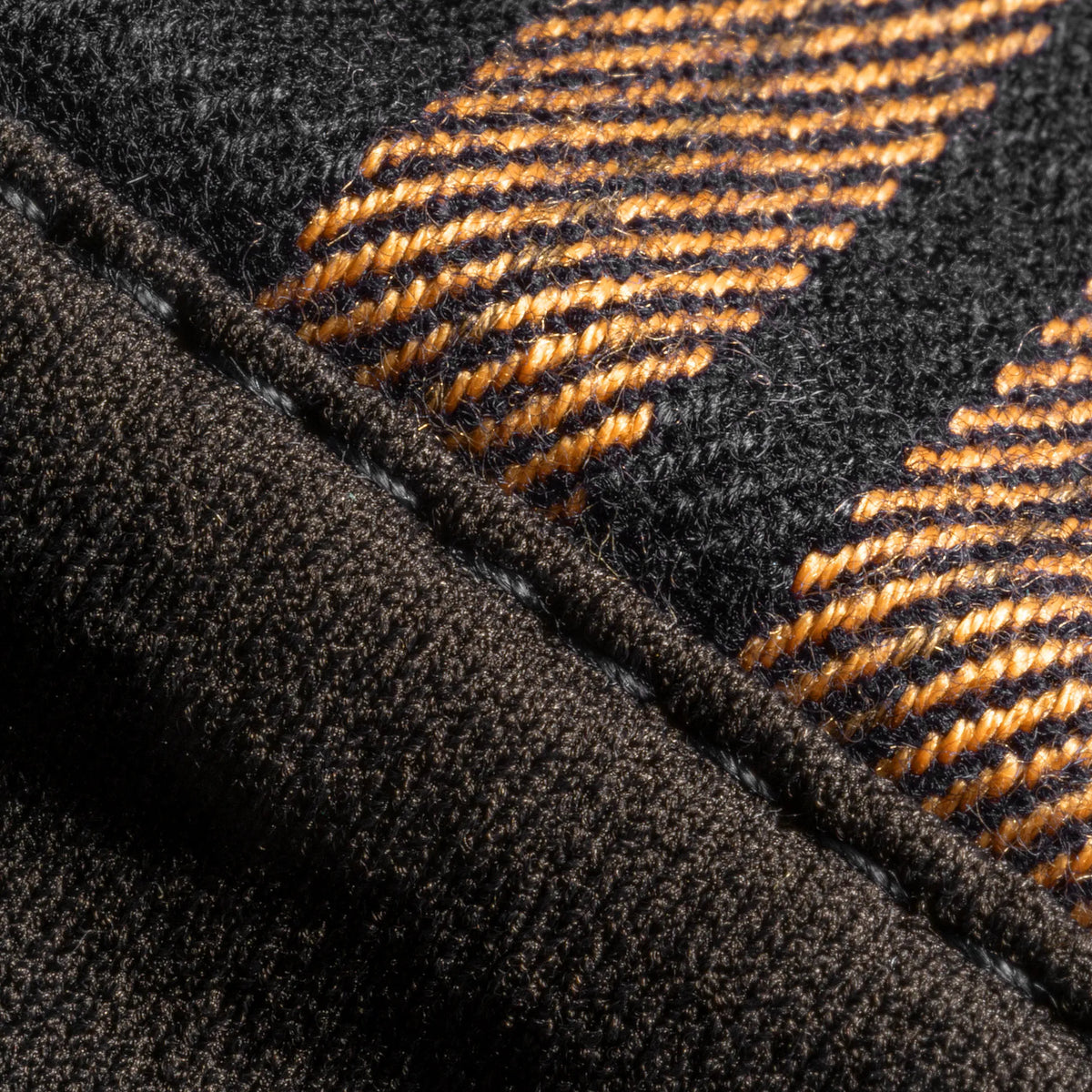 "Bureviy" Shirt Orange/Black